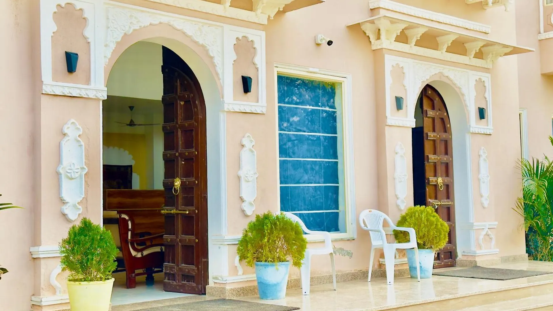 Jag Aravali Resort Udaipur- Experience Nature Away From City Hustle 4*, Udaipur India
